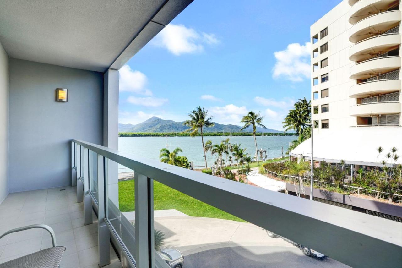 315 Harbour With Ocean Views Cairns