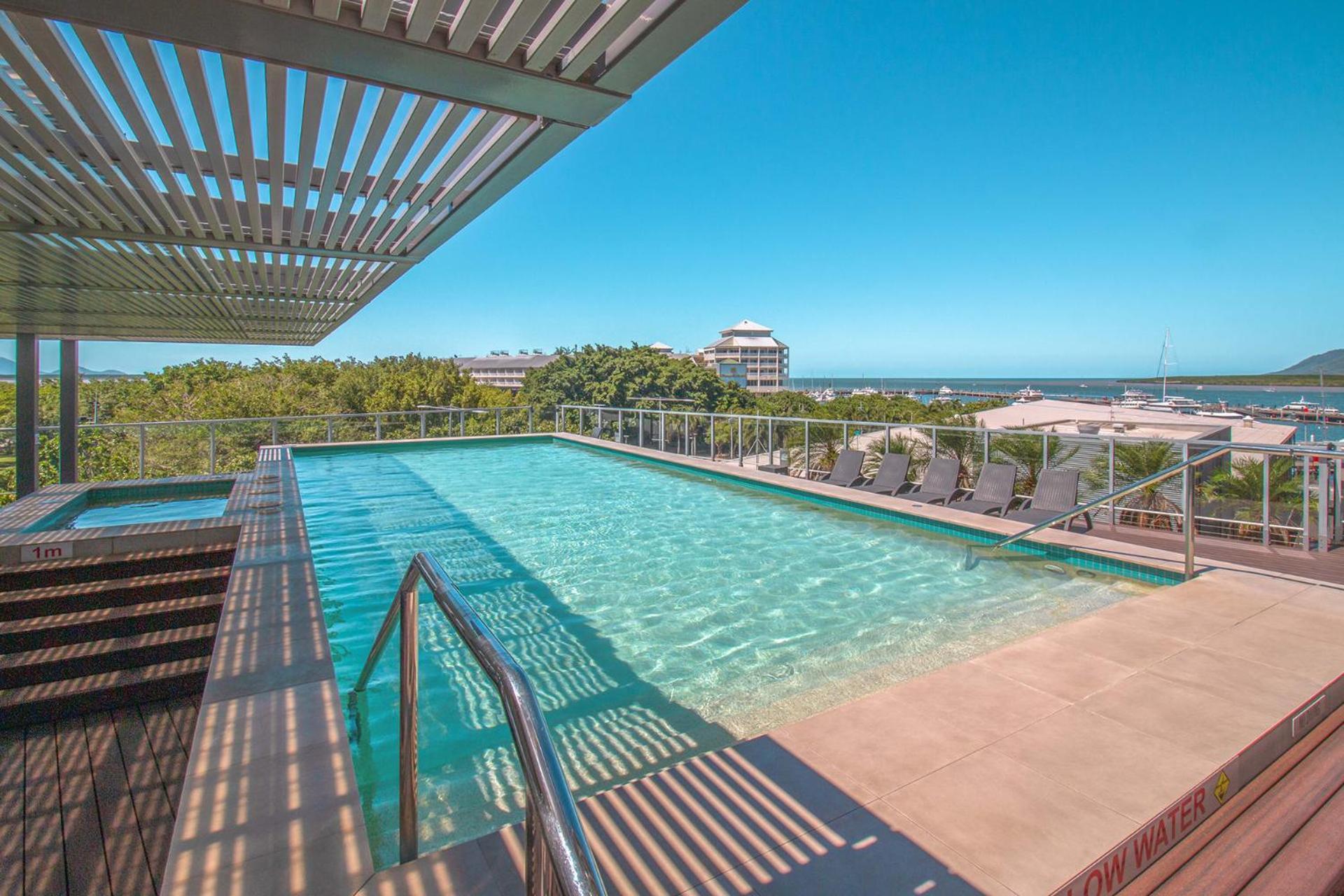 Apartment 315 Harbour With Ocean Views *